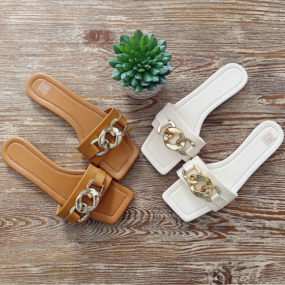 Boutique Shoes - ✨Bundle of Sandals✨